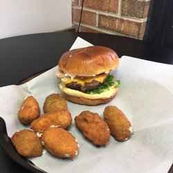 Hot Dogs In Naperville Yelp Retro Burger