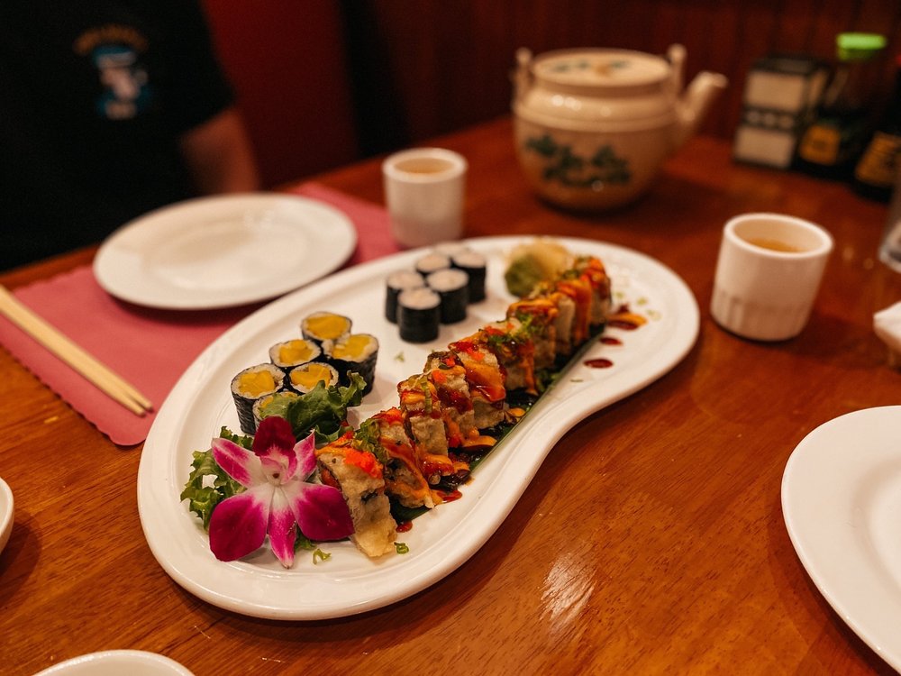 Mojo Asian Cuisine & Sushi Bar