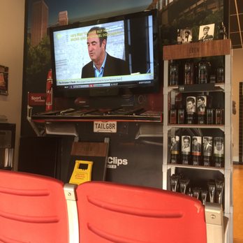 Sports clips bakersfield There are sports and TVs everywhere - playing sports of course. And the Bakersfield CA Sport Clips' guy-smart stylists know how to give you the cut you want and .