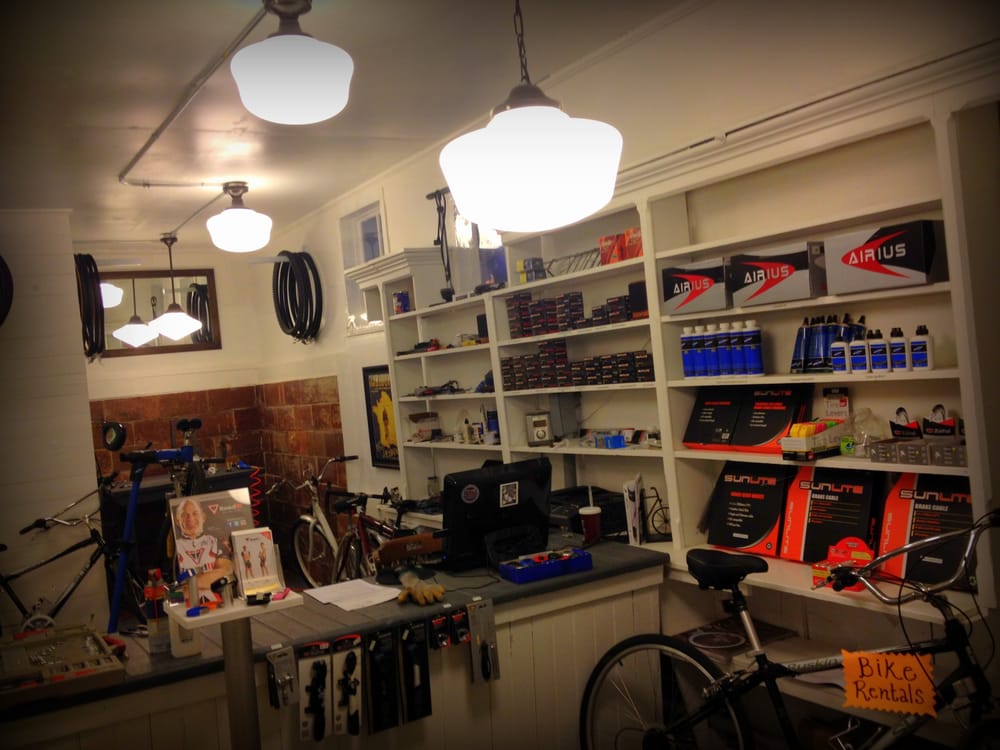 Derailleur Bike Shop Cafe