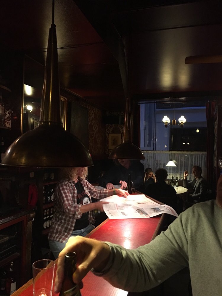 BoBi Bar (New) 10 Photos & 20 Reviews Dive Bars Klareboderne 14, København K, Copenhagen