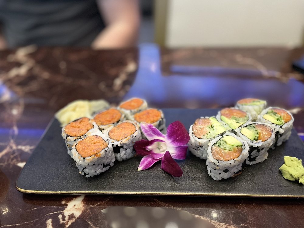 Green Papaya Thai & Sushi Cuisine Green Papaya Thai & Sushi Cuisine