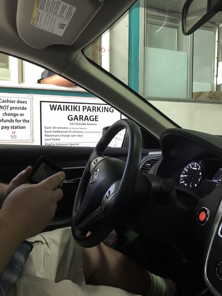waikiki parking garage - Parking - 333 Seaside Ave, Waikiki, Honolulu