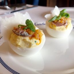 Foto zu Petit Marlowe - San Francisco, CA, Vereinigte Staaten. Anchovy deviled egg