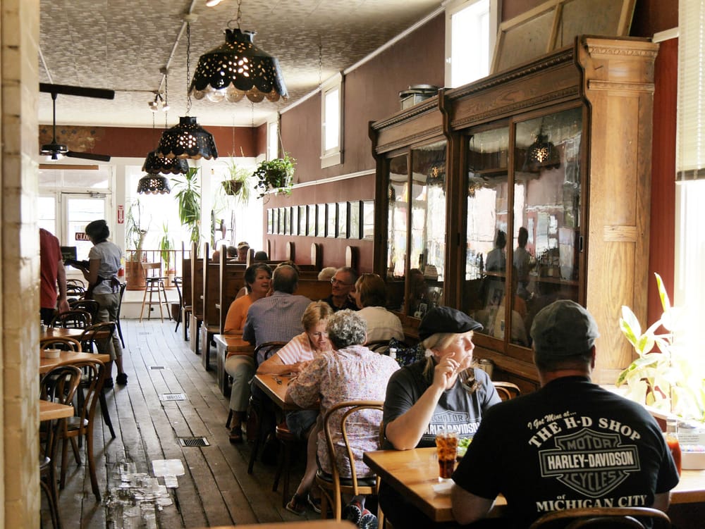 Hobnob Corner Restaurant 66 Photos & 98 Reviews American