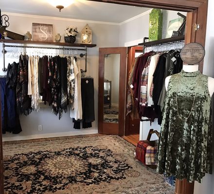 Duds Doodads 2144 Bonita Ave La Verne Ca Vintage Clothing S Photos 10