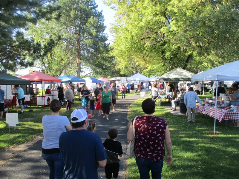 Moses Lake Farmers Market