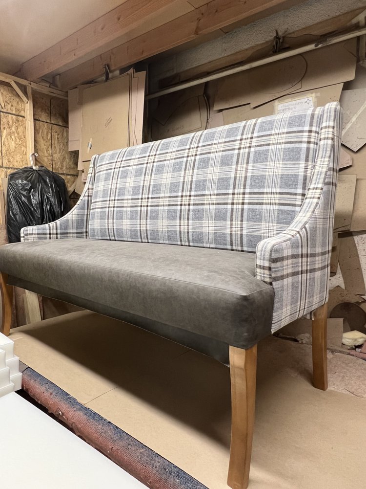 image of business Rowena Interiors