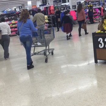 walmart 35 photos amp 35 reviews department stores walmart in compton