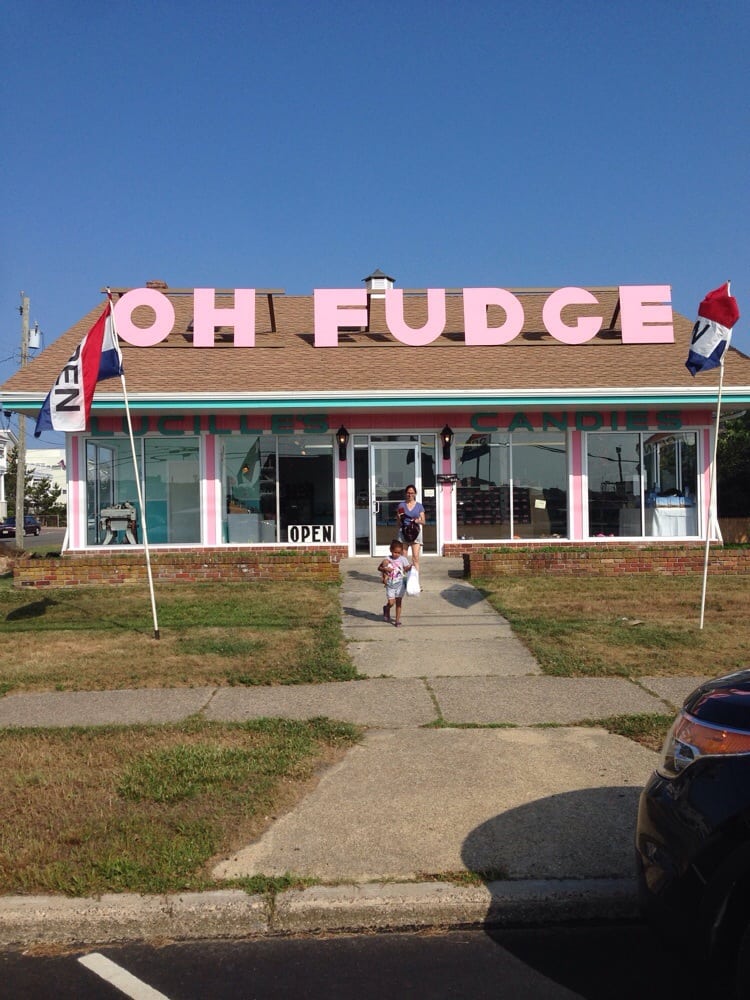 Lucille’s OwnMake Candies 10 Reviews Candy Stores 4105 Long