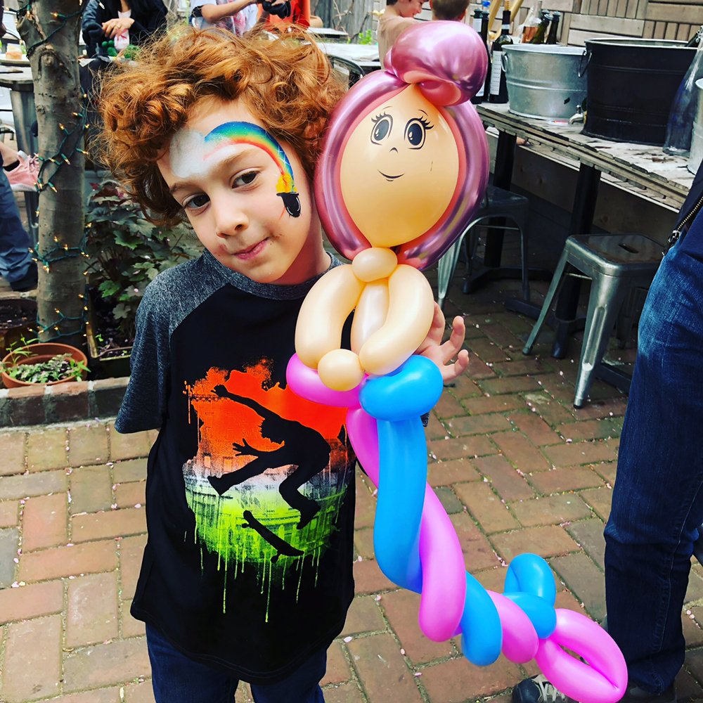 Lovable Face & Body Art Entertainment