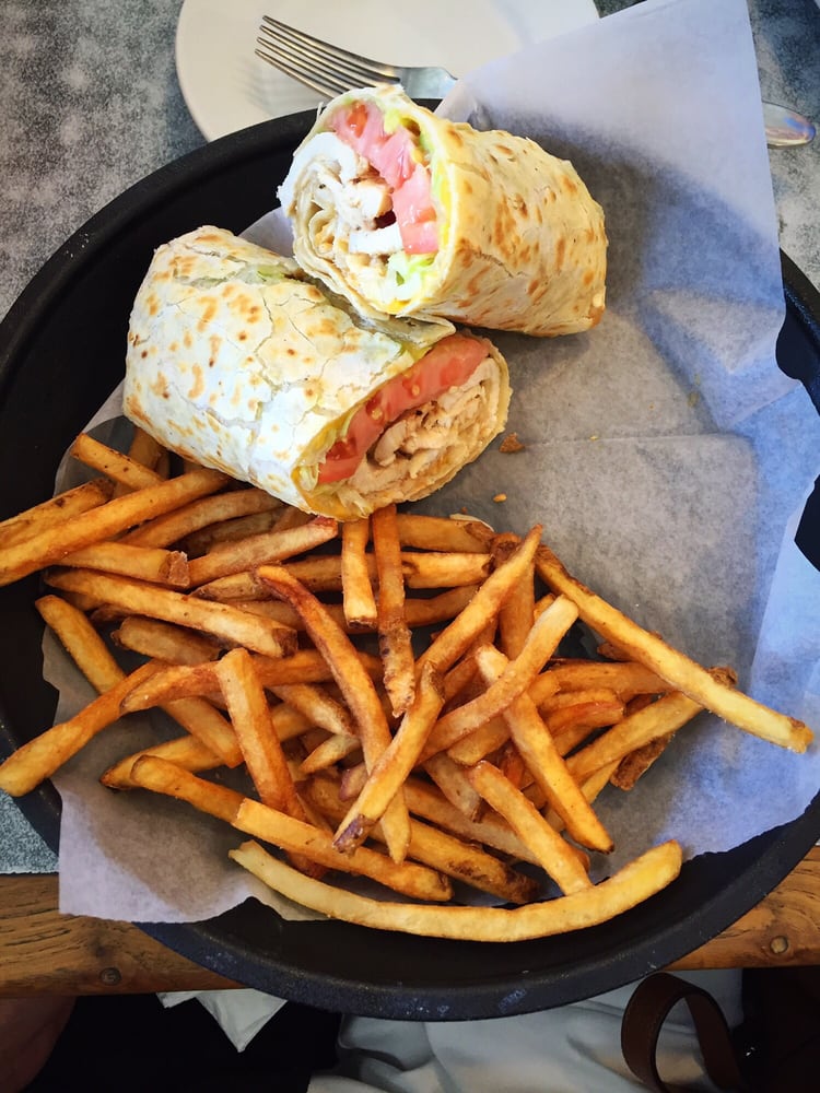 Carmen’s Cafe Nicole 47 Photos & 84 Reviews Seafood 114 Water St, Plymouth, MA