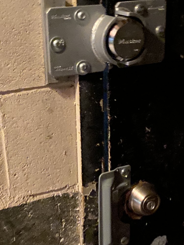 Shirley's Lock & Key