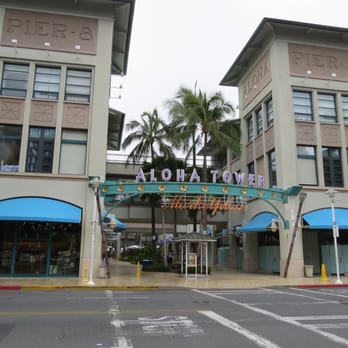 Aloha Tower Marketplace 220 Photos 85 Reviews Ping Photo Of Aloha Tower Marketplace Honolulu Hi United States Entrance