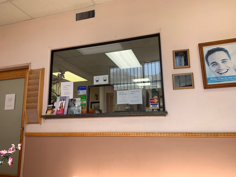 image of business Perfecta Dental Group