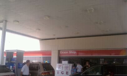 Exxon Shop Number 7