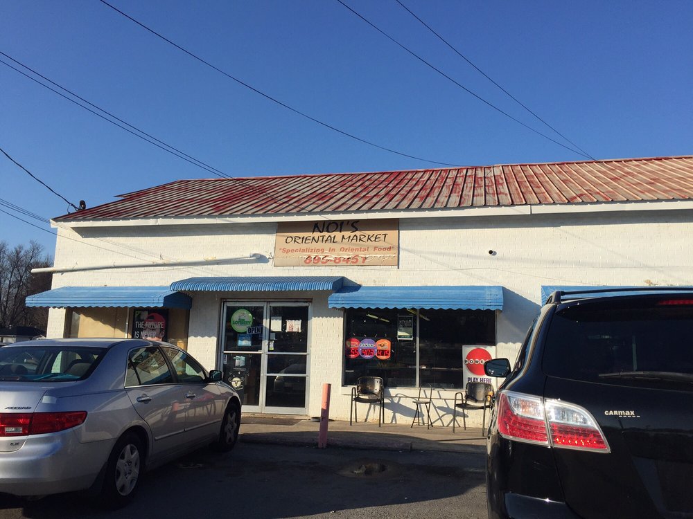 Noi's Oriental Market