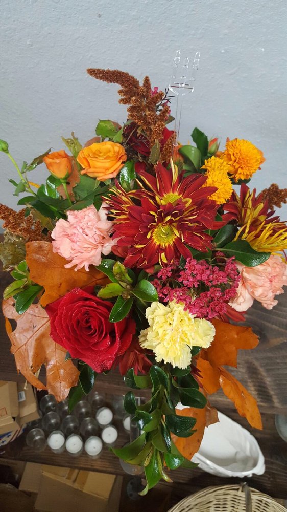 Blue Floral Company 124 Photos Florists 30 S Del Puerto Ave