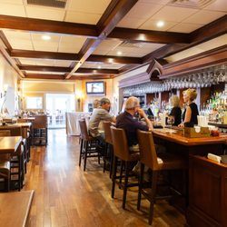 Alberto S Ristorante 82 Photos 198 Reviews Italian 360 Main Photo Of Alberto S Ristorante Hyannis Ma United States