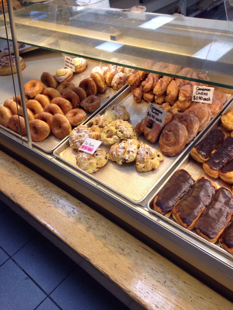 Europe Old Fashion Bakery & Deli 12 Reviews Delis 2552