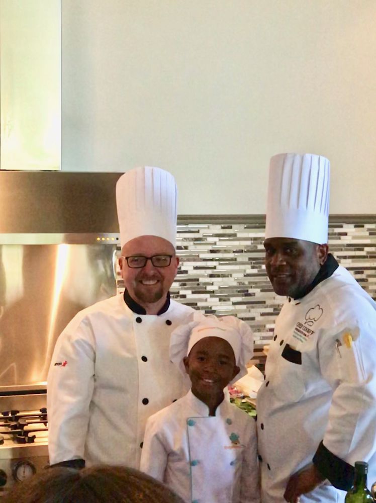 LA Divine Cuisine Catering