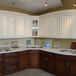 Kitchen And Baths Cabinetry 12 Photos Bath 2257 S Photo Of Kitchen And Baths Cabinetry West Allis Wi United States
