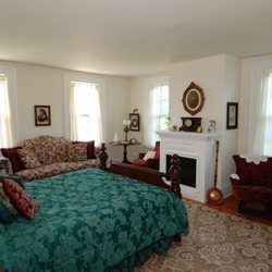 Eagle Centre House Bed Breakfast 17 Photos Hotels W370 S9590 Eagle Centre House Bed Breakfast 17 Photos Hotels W370 S9590 State Rd 67 Wi Phone Number Last Updated January 9 2019 Yelp
