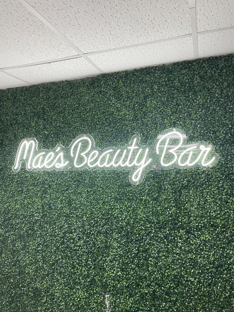 Mae's Beauty Bar & Bridal