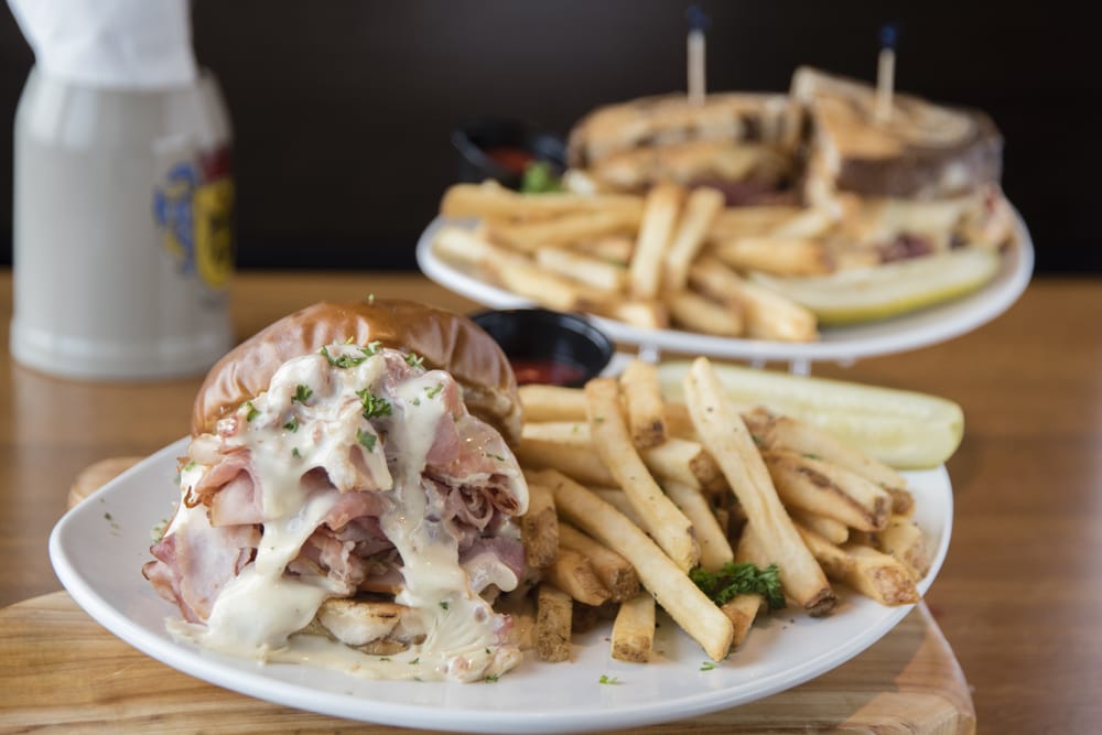 Bavarian Bierhaus 139 Photos & 91 Reviews German 700 W Lexington