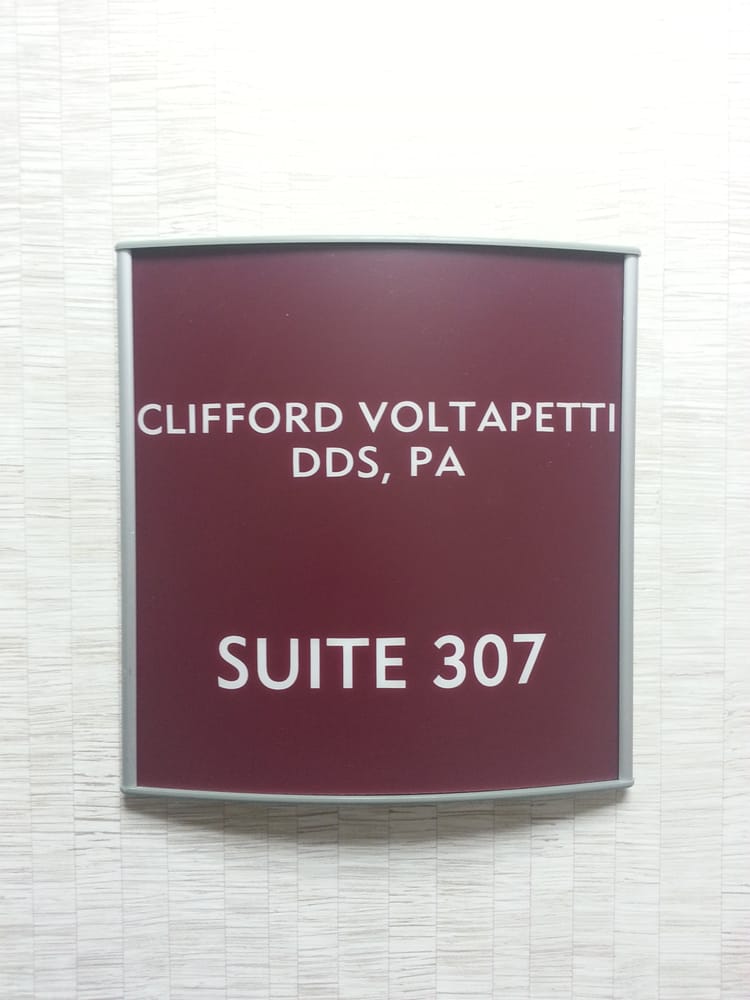 image of business Voltapetti Clifford, DDS