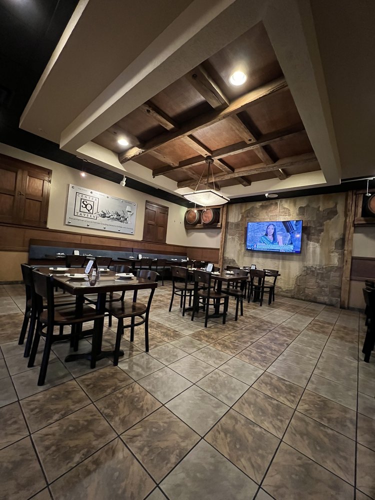 Center Square Tavern