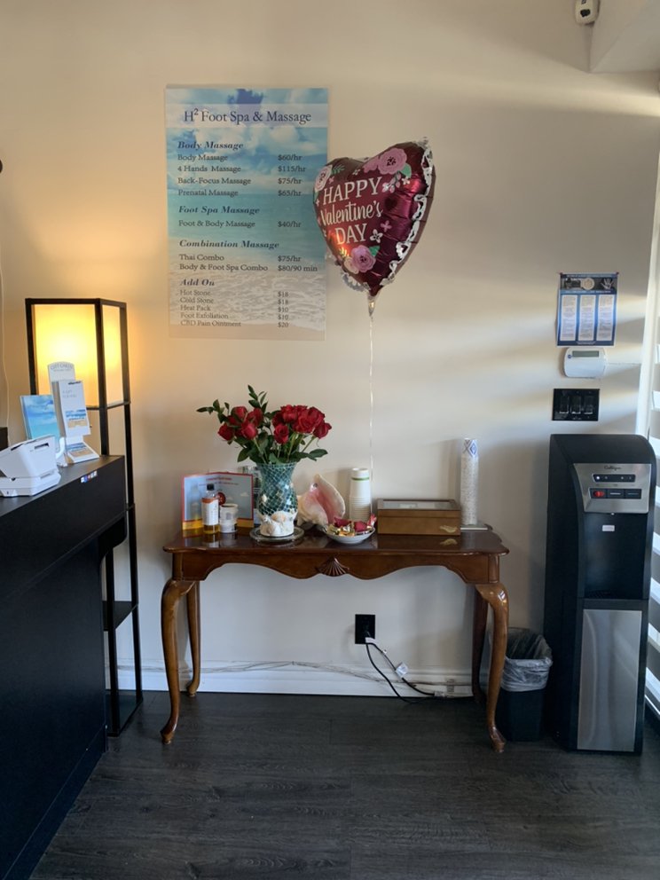 H2 Foot Spa & Massage