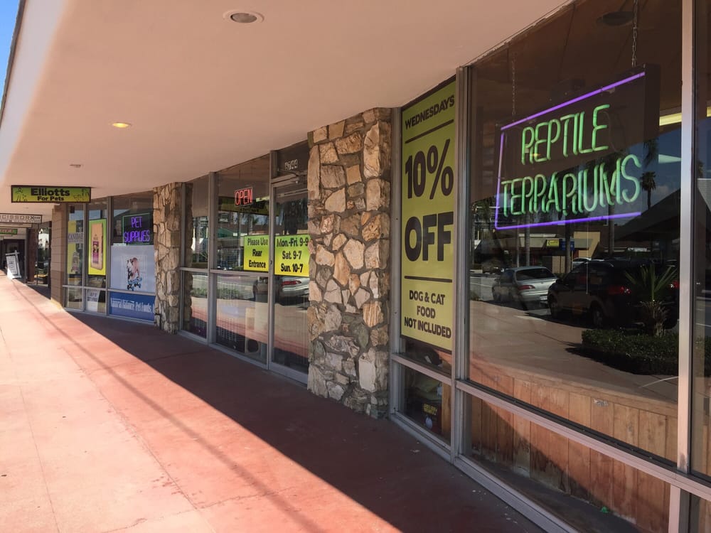 Elliotts For Pets 50 Photos & 120 Reviews Pet Stores 6744