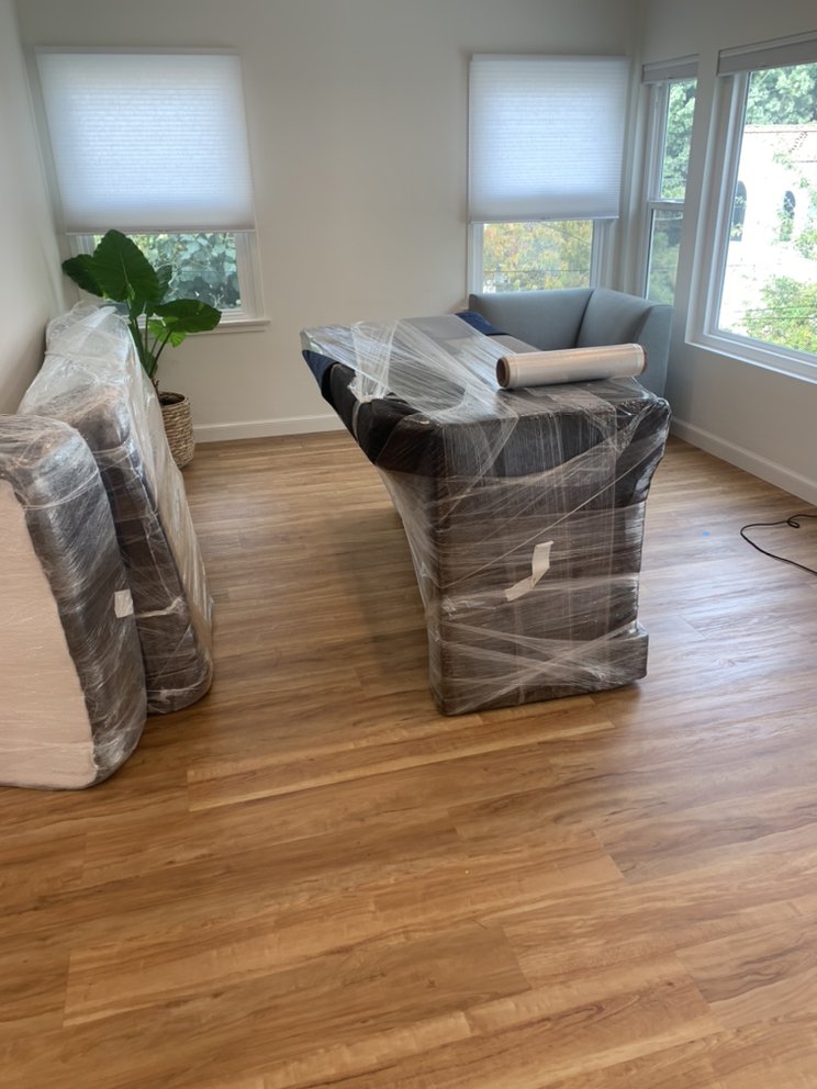 MC Professional & Easy Moving