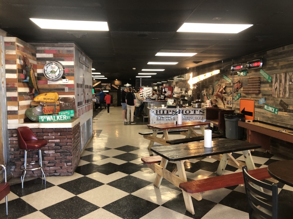 Hipshot's Iced Tea & Watering Hole