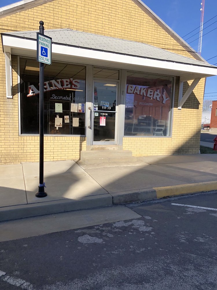 Ahne's Bakery