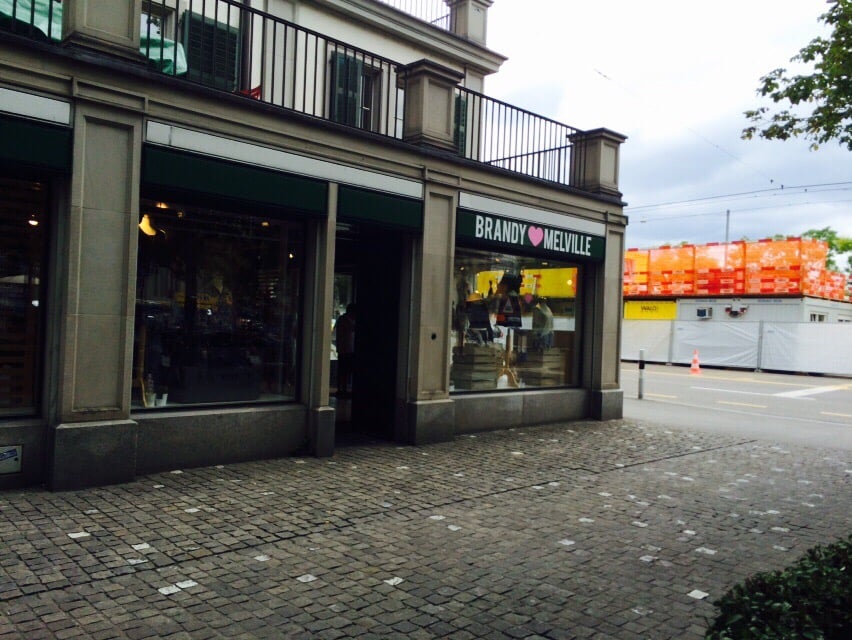 Brandy Melville Accessories Schifflände 5, Kreis 1, Zürich