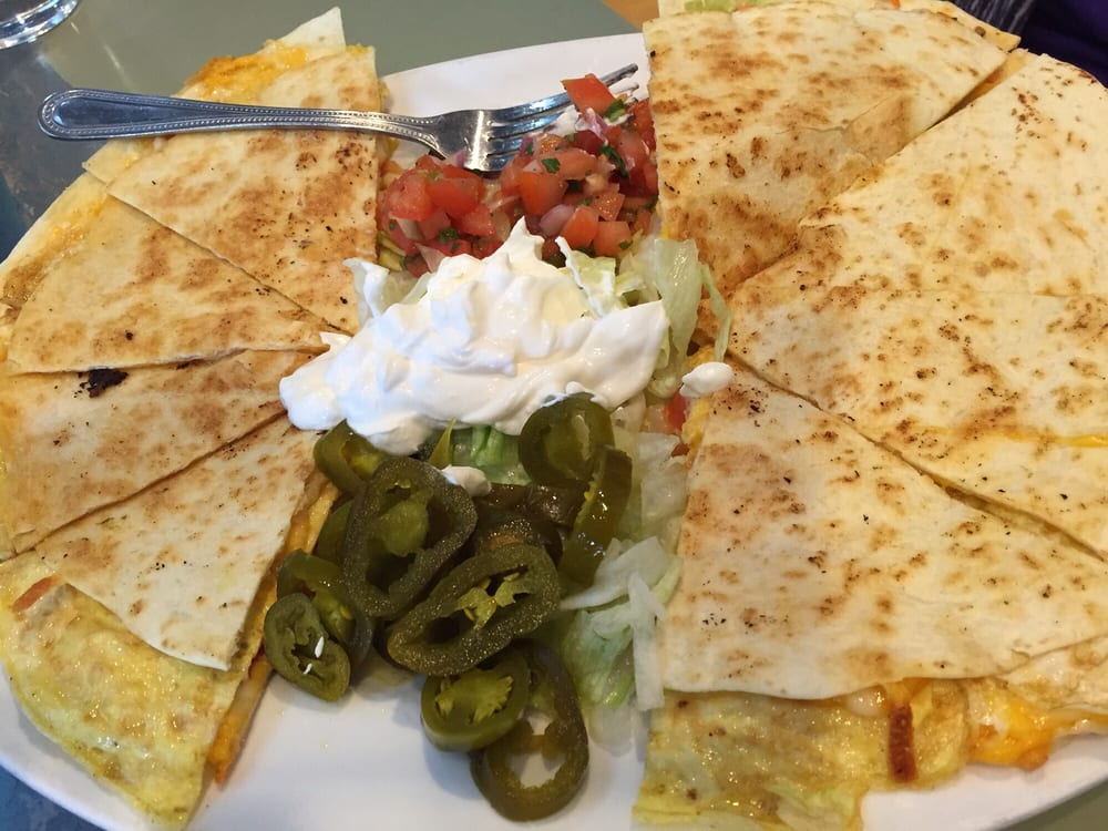 The Breeze Restaurant & Sports Bar
