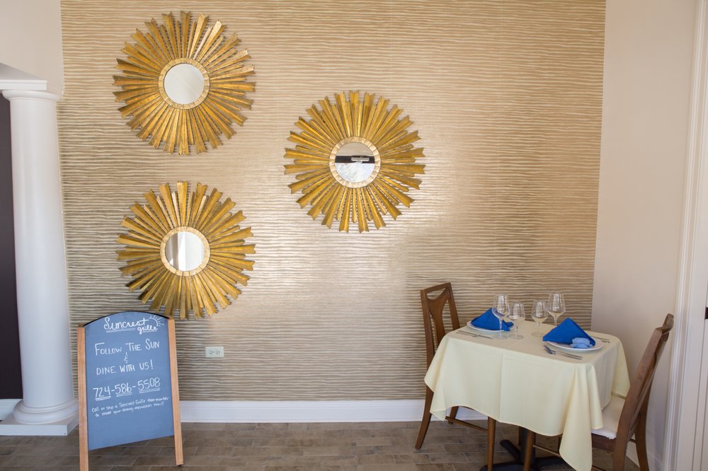 Suncrest Golf & Grille