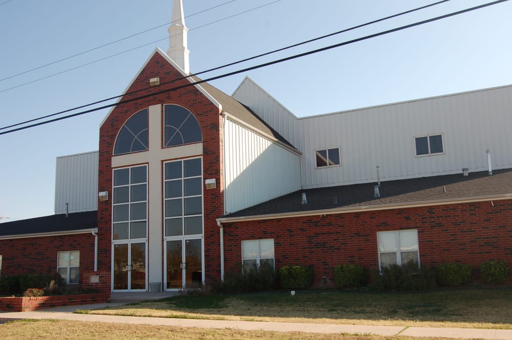 Minda Street Church of Christ Religious Organizations 701 Minda St