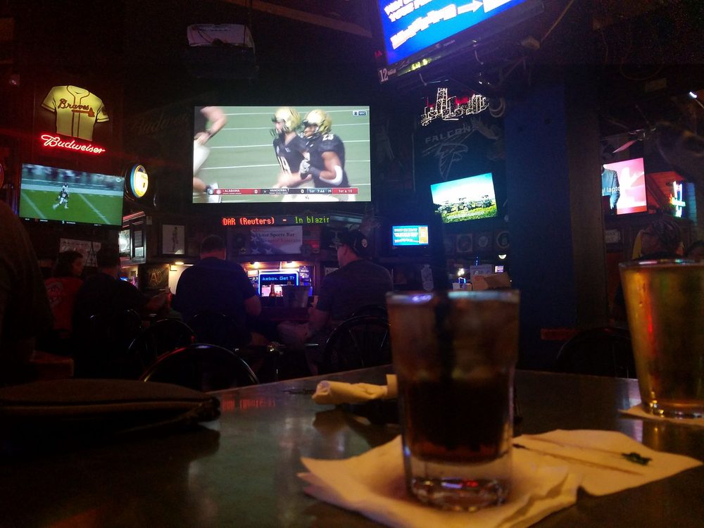 YKnot Sports Bar 23 Reviews Sports Bars 216 Northlake Dr
