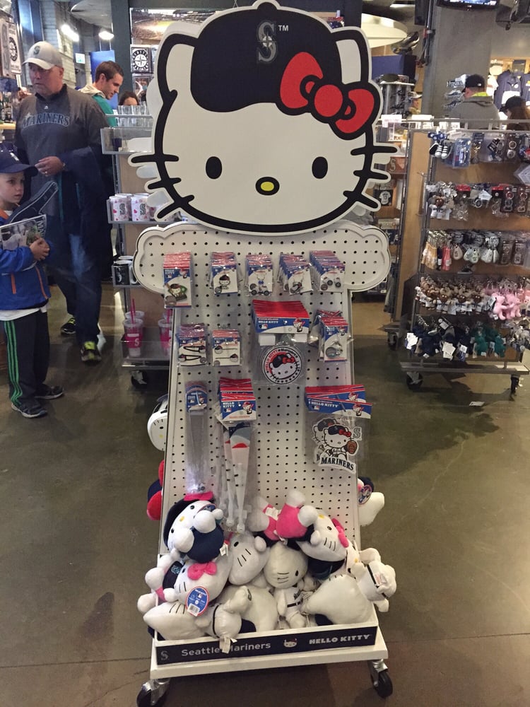 Mariners Team Store 29 Photos & 18 Reviews Sports Wear 1250 1st Ave S, SoDo, Seattle, WA