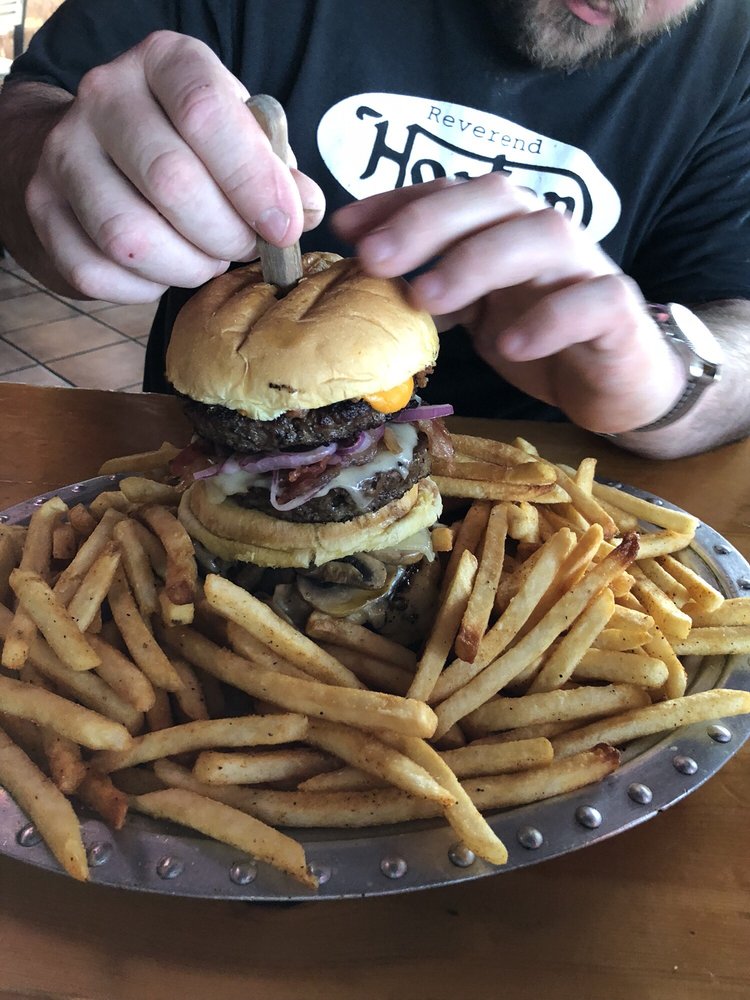The Creek Grill & Sports Bar