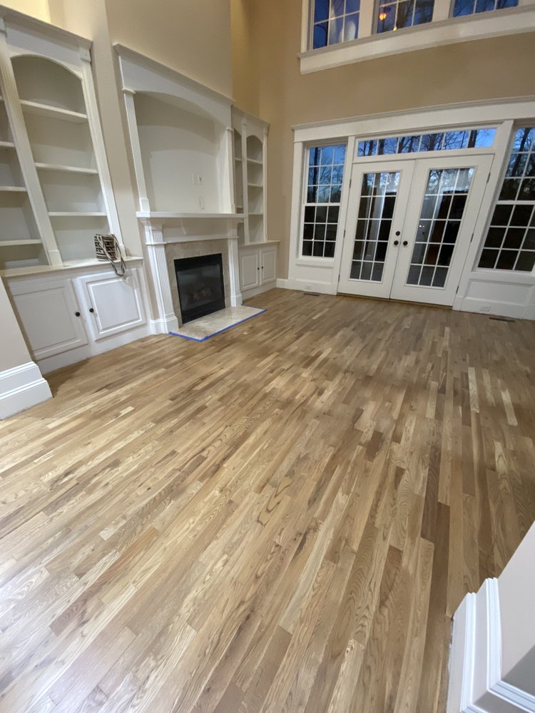 Santi Hardwood Floors