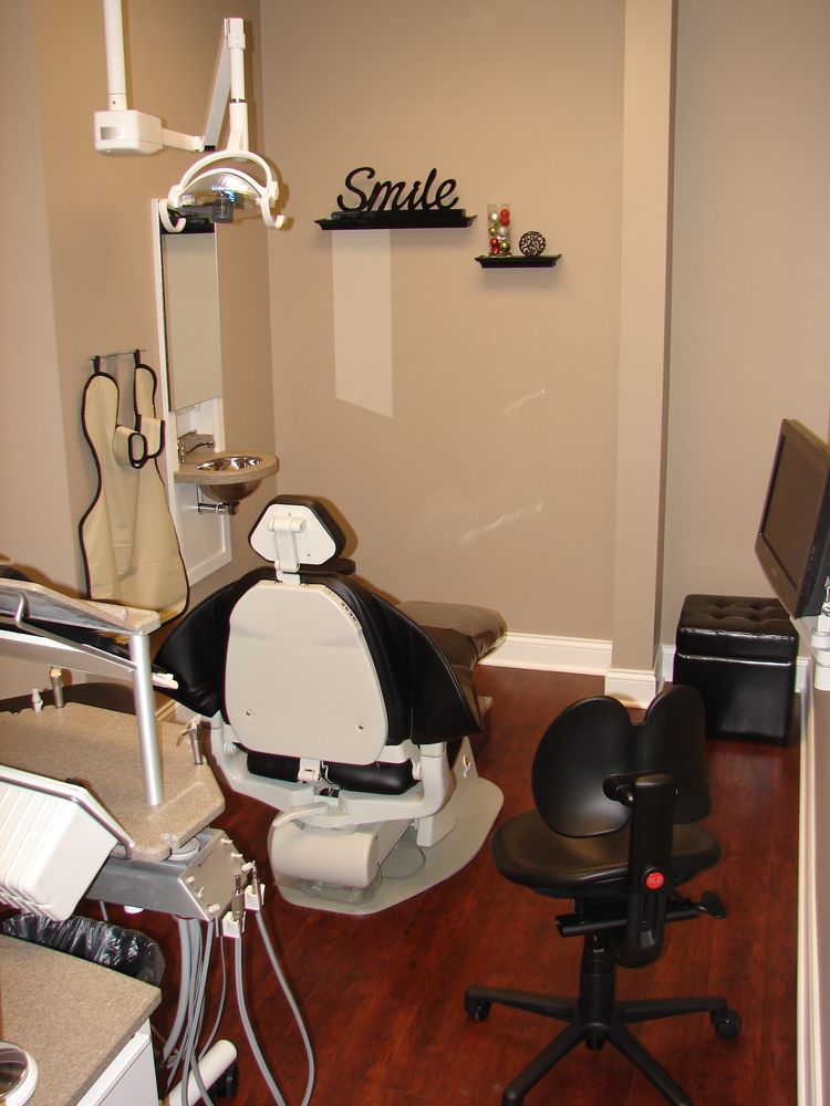 image of business Reliant Family Dental: Chris Meunier, DDS