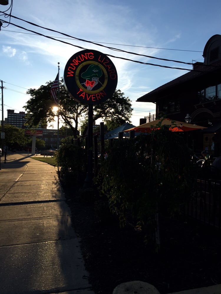 Winking Lizard Tavern Last Updated June 8, 2017 50 Photos & 96