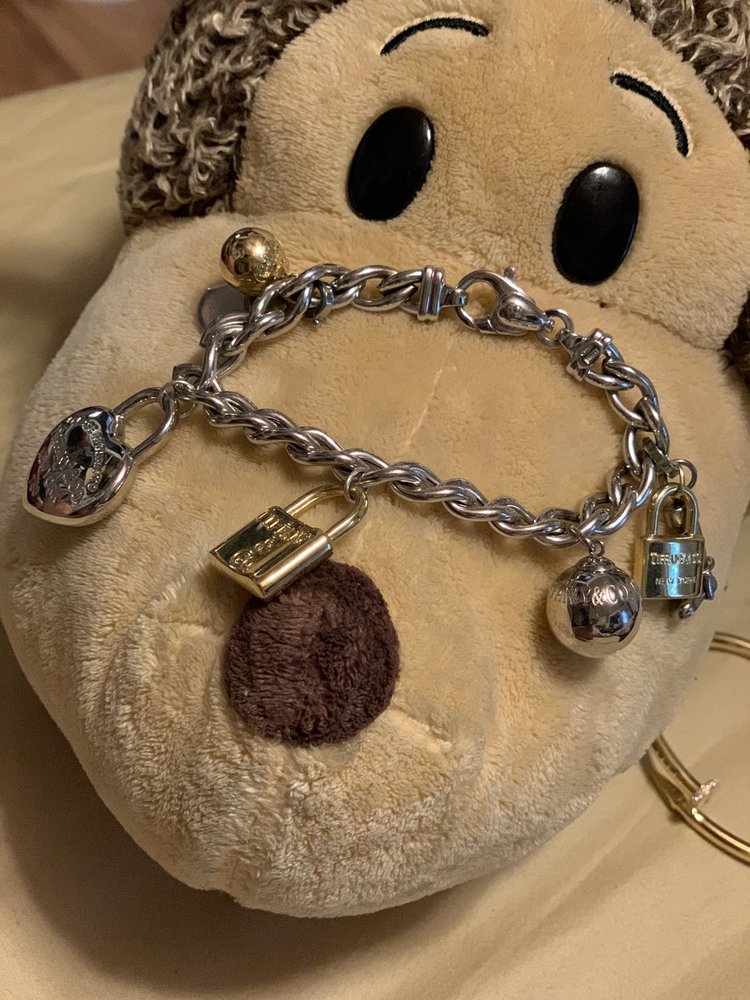 Lu'Ro jewelers