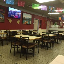 Taco Loco Taqueria 19 Photos 35 Reviews Mexican 4558 Chicago Photo Of Taco Loco Taqueria Grandville Mi United States Inside Dining