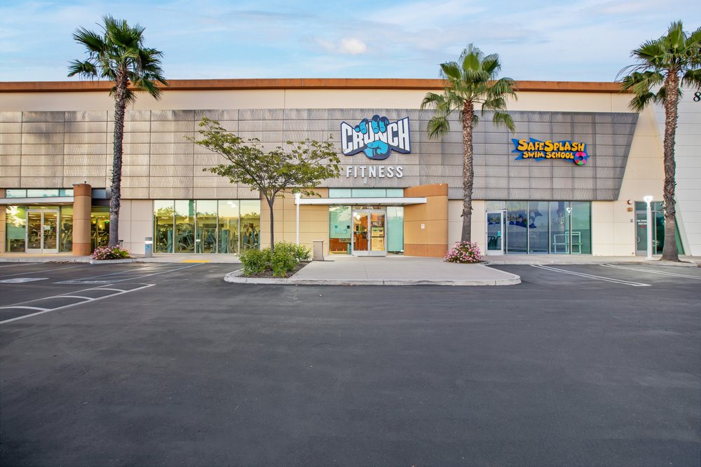 Crunch Fitness - Eastlake