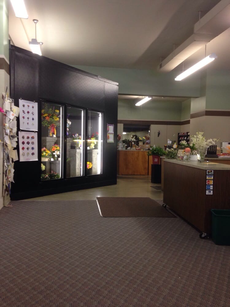 Green Thumb Flower Box Florists Florists 236 Commercial St NE